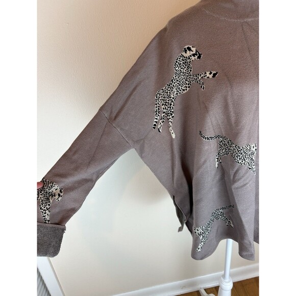 Entro L Leopard Cat Sweater Pullover Cheetah Oversized Novelty - Picture 2 of 5